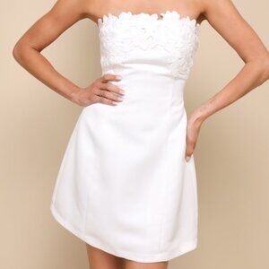 Lulus Unforgettable Icon White Satin Strapless Floral Mini Dress - Size M